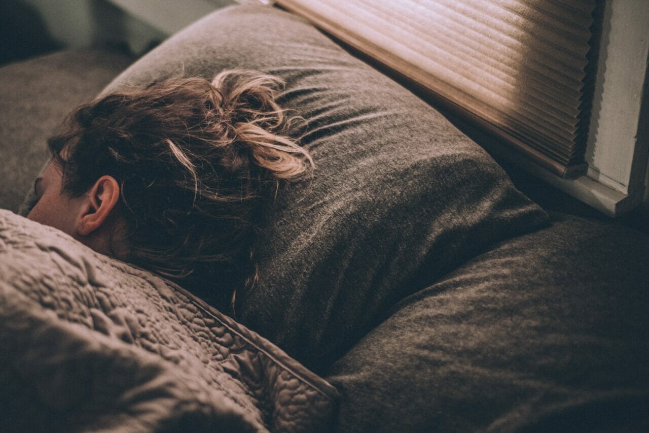 8 Natural Remedies For A Good Nights Sleep