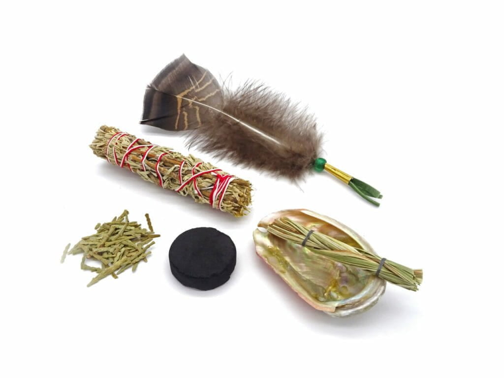 beginners sage smudge set at surrendertohappiness.com